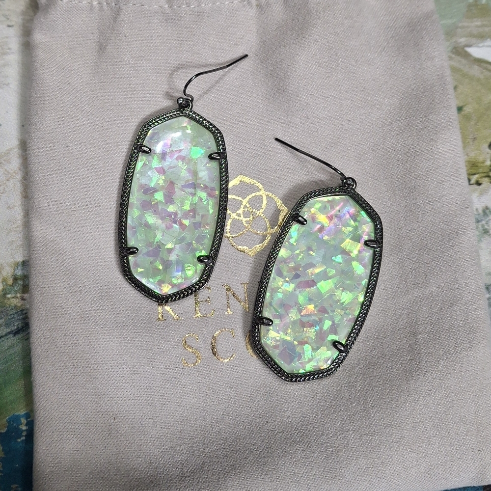 Kendra Scott Mint Illusion Danielle Earrings